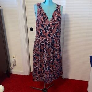 Jones New York belted blue/red paisley cotton dress / Size M